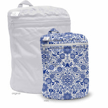 Load image into Gallery viewer, Kanga Care Mini Wet Bag in the Elskede print