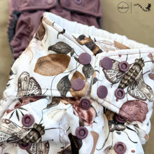 Load image into Gallery viewer, Earthbound Bug Rumparooz G3 One Size Pocket Diaper