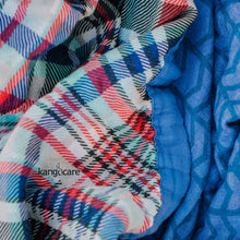 Load image into Gallery viewer, Billy baby blanket lifestyle