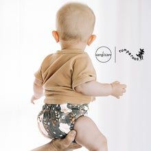 Load image into Gallery viewer, Baby wearing Boo Rumparooz One Size Pocket Cloth Diaper 
