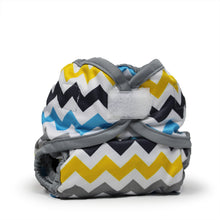 Load image into Gallery viewer, Charlie Rumparooz Newborn Cloth Diaper Cover - Aplix
