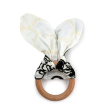 Load image into Gallery viewer, Kanga Care Muslin Crinkle Bunny Ear Teething Ring :: Unity
